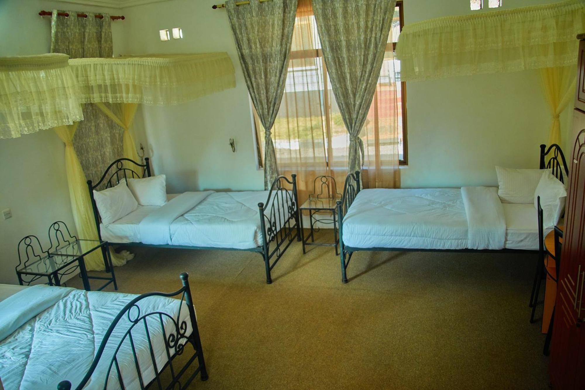 Ngorongoro Corridor Lodge 카라투 외부 사진